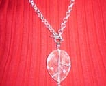 Necklace with leaf